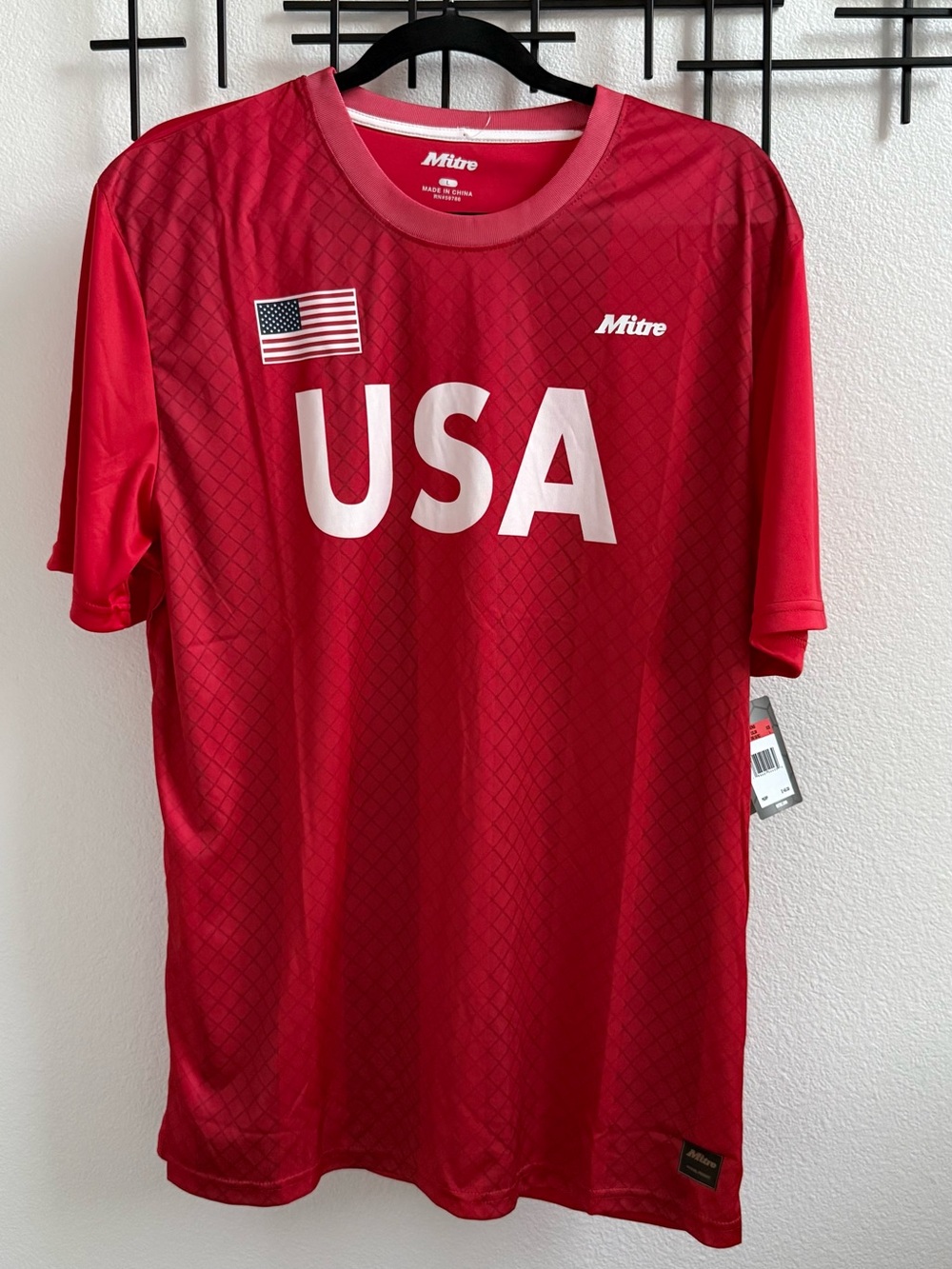NWT USA Soccer Jersey Men’s Large Red Fan Shirt